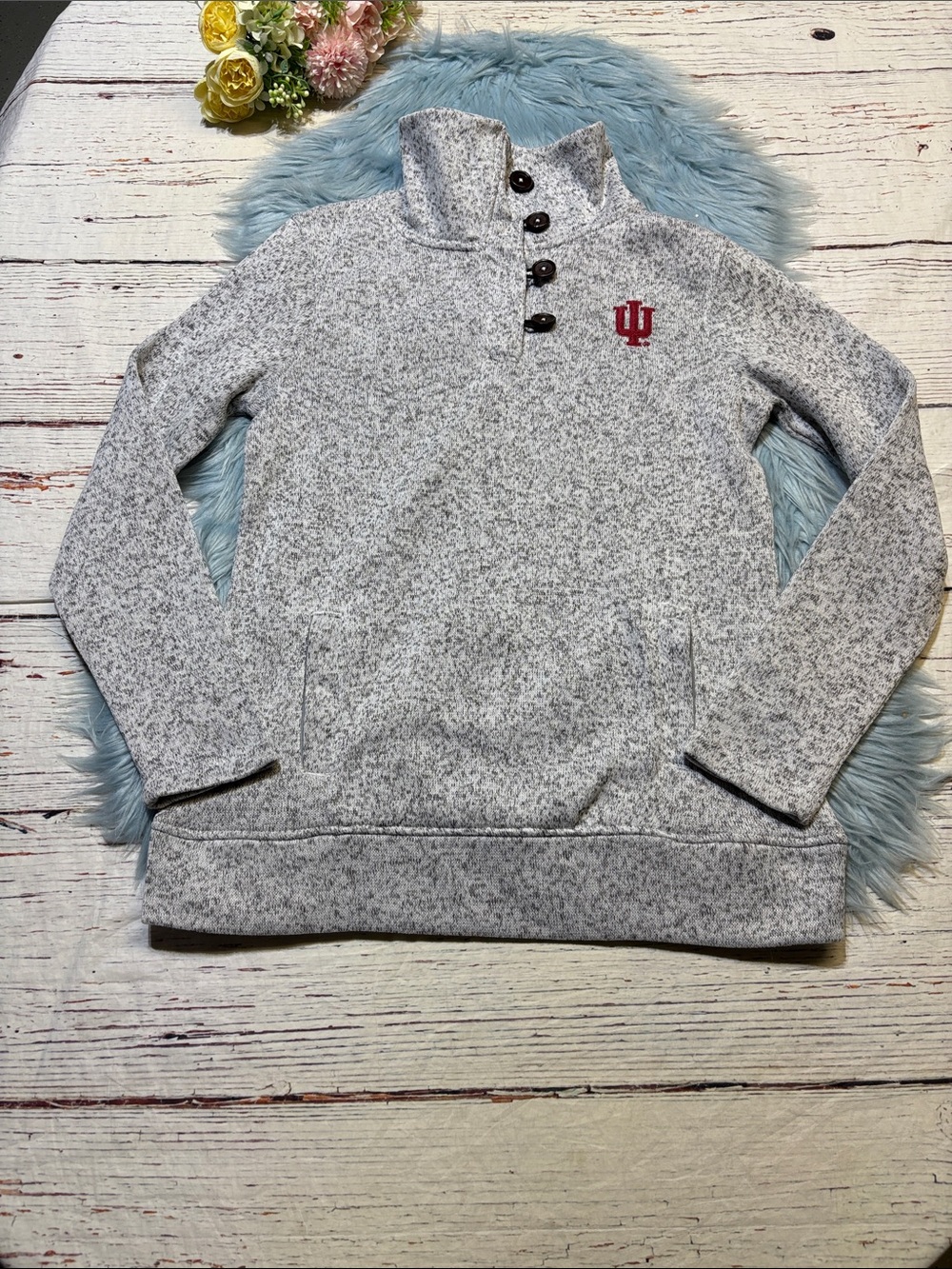 Champion Indiana Hoosiers Heather Gray Button-Neck Pullover with Red Logo Sz M